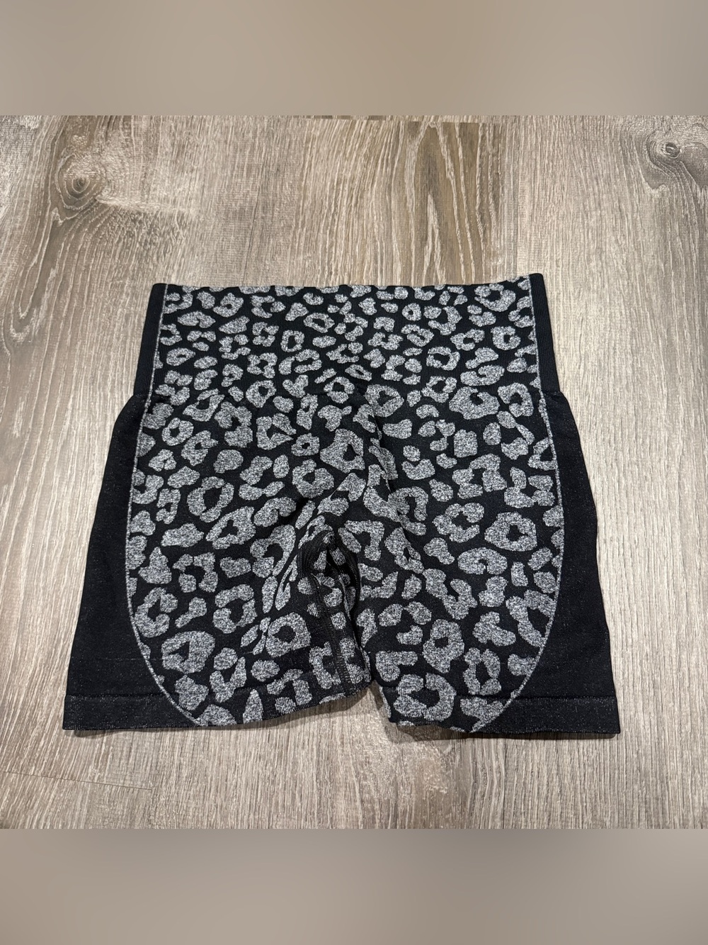 NWOT Halara Black Leopard Print High-Waisted Biker Shorts